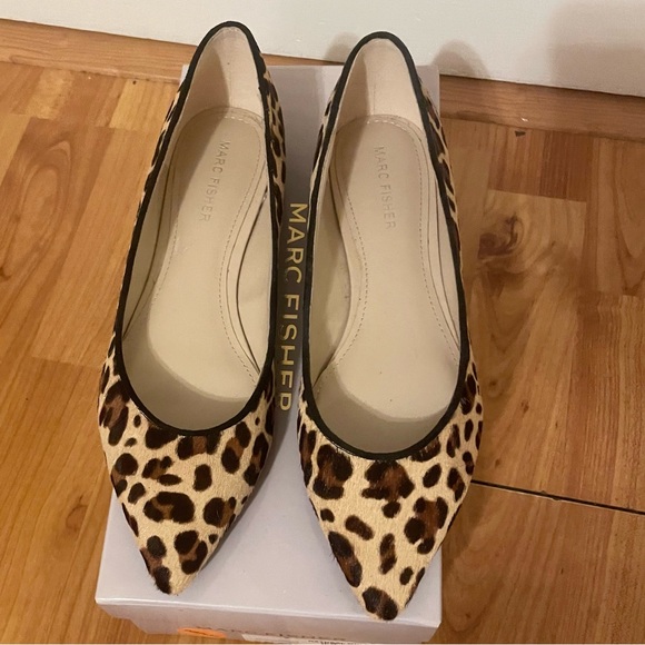 Marc Fisher “Elany” pony hair leopard flat NEW IN BOX - Picture 2 of 5